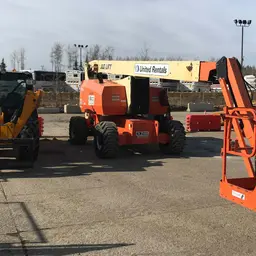 2013 JLG 800AJ Articulating Boom Lift
