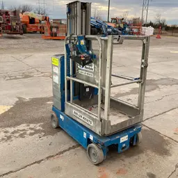 2017 Genie GR-20 Self-Propelled One-Person Lift