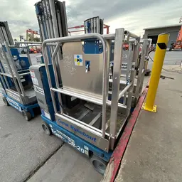 2015 Genie GR-20 Self-Propelled One-Person Lift