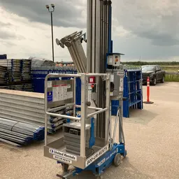 2018 Genie AWP-40SDC Pusharound Lift