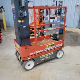 2018 Skyjack SJ16 Self-Propelled One-Person Lift