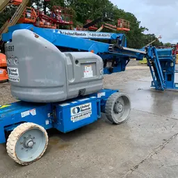 2013 Genie Z-40/23N RJ Articulating Boom Lift