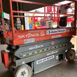 2015 Skyjack SJIII3220 Scissor Lift