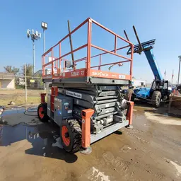 2015 Skyjack SJ8841RT Rough Terrain Scissor Lift