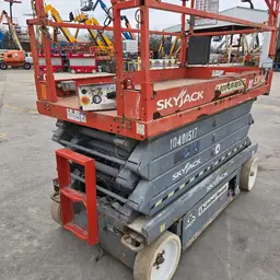 2015 Skyjack SJIII4632 Scissor Lift