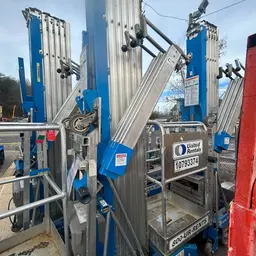 2018 Genie AWP-40SDC Pusharound Lift