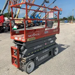 2016 Skyjack SJIII3226 Scissor Lift
