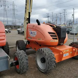2014 JLG 600AJ Articulating Boom Lift