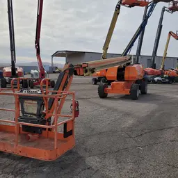 2017 JLG 860SJ Boom Lift