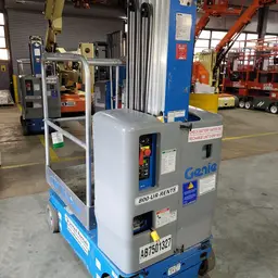 2016 Genie GR-20 Self-Propelled One-Person Lift