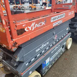 2017 Skyjack SJIII3226 Scissor Lift
