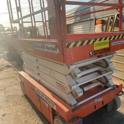 2018 Snorkel S4732E Scissor Lift