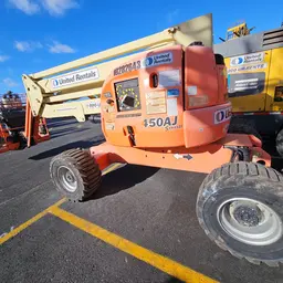 2014 JLG 450AJ Articulating Boom Lift