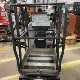 2017 JLG 20MVL Self-Propelled One-Person Lift