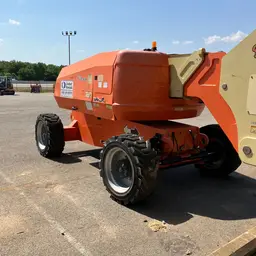 2014 JLG 800AJ Articulating Boom Lift