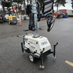 2022 Generac PLT240 Towable Light Tower