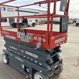 2016 Skyjack SJIII3226 Scissor Lift