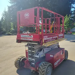 2015 MEC 3259 ERT Scissor Lift