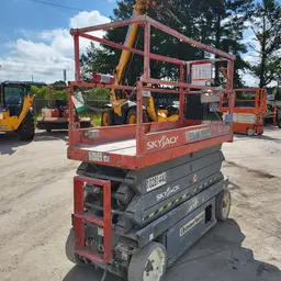 2014 Skyjack SJIII3226 Scissor Lift