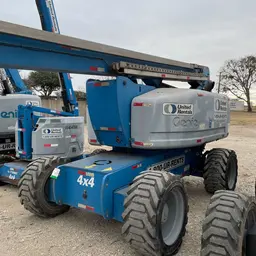 2013 Genie Z-80/60 Articulating Boom Lift