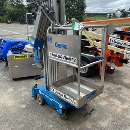 2018 Genie AWP-30SDC Pusharound Lift