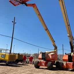 2013 JLG 800A Articulating Boom Lift