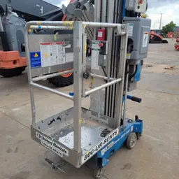 2018 Genie AWP-30SDC Pusharound Lift