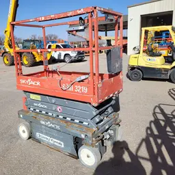 2018 Skyjack SJIII3219 Scissor Lift