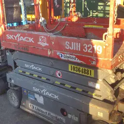 2015 Skyjack SJIII3219 Scissor Lift
