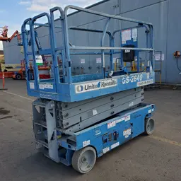 2015 Genie GS-2646 Scissor Lift