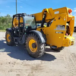 2015 JCB 507-42 Forklift