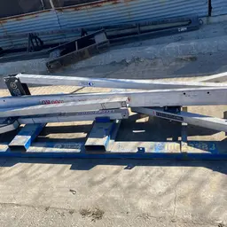 2018 EME 4400T-15 Crane