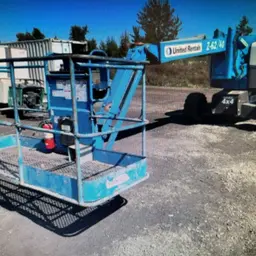 2015 Genie Z-62/40J Articulating Boom Lift