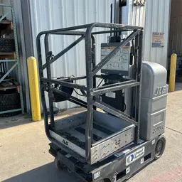 2017 JLG 20MVL Self-Propelled One-Person Lift