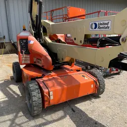2015 JLG E450AJ Articulating Boom Lift