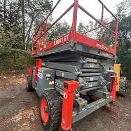 2016 Skyjack SJ8841RT Rough Terrain Scissor Lift