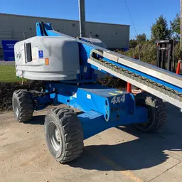 2013 Genie S-40 Boom Lift