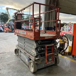 2015 Skyjack SJIII4632 Scissor Lift
