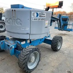 2013 Genie Z-45/25J IC Articulating Boom Lift