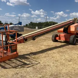 2013 JLG 800S Boom Lift