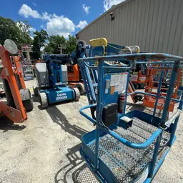 2017 Genie Z-34/22N Articulating Boom Lift