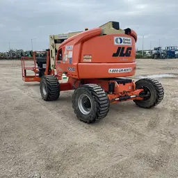 2015 JLG 450AJ Articulating Boom Lift
