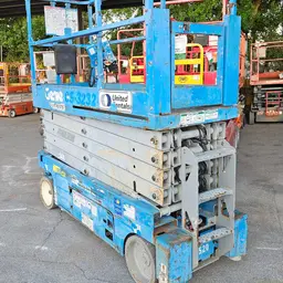 2015 Genie GS-3232 Scissor Lift