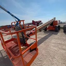 2016 JLG 800S Boom Lift