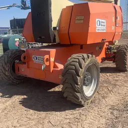 2014 JLG 800AJ Articulating Boom Lift