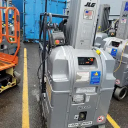 2017 JLG 20MVL Self-Propelled One-Person Lift