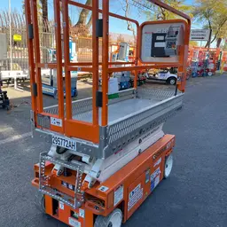 2022 Snorkel S3215L Scissor Lift