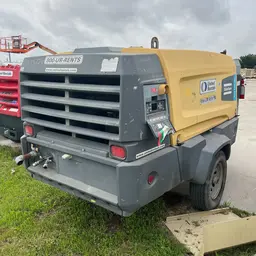 2017 Atlas Copco XAS440JD T4F Air Compressor