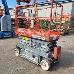 2015 Skyjack SJIII3219 Scissor Lift