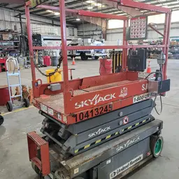 2015 Skyjack SJIII3219 Scissor Lift